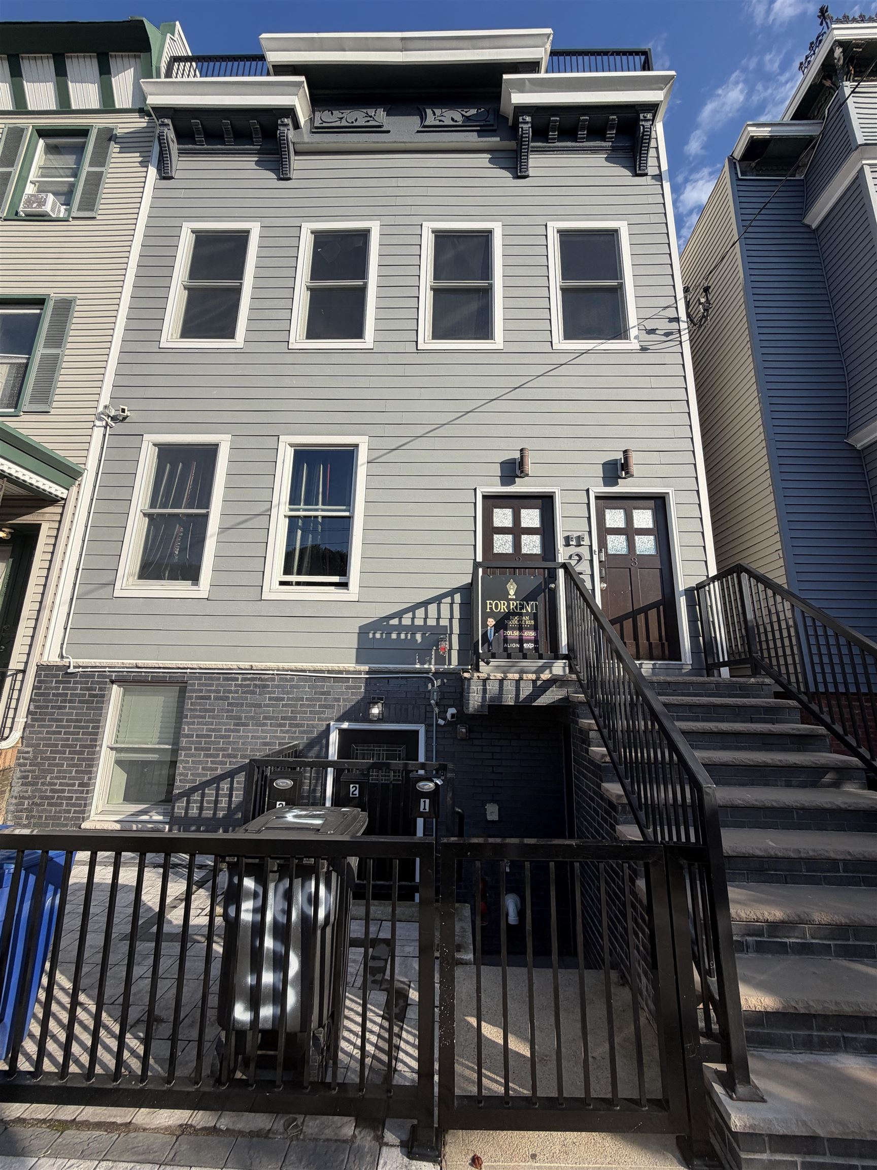 Residential Lease in JC, Heights