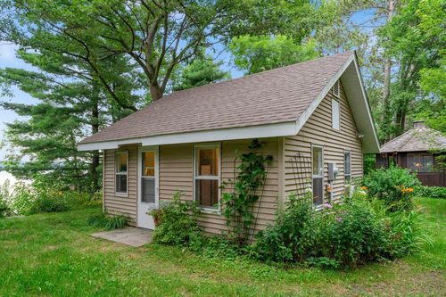 1757B 108th St, Balsam Lake, WI, 54810-2001 | Card Image
