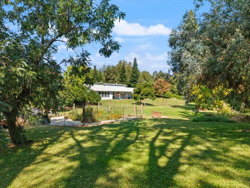 7911 Logan Ln, Penryn, CA, 95663-9403 | Card Image
