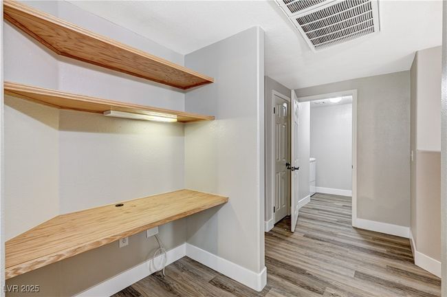 UNIT-1341 - 10001 Peace Way, Condo with 3 bedrooms, 2 bathrooms and null parking in Las Vegas NV | Image 17