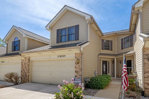 27w225 Ash Ct, Winfield, IL, 60190-1959 | Card Image