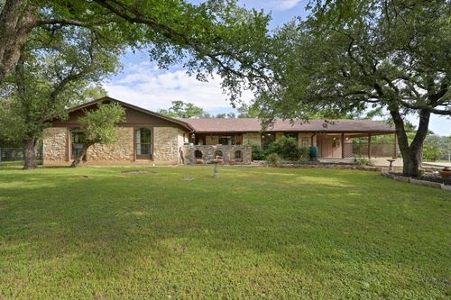 300 W Sequoia Spur, Georgetown, TX, 78628-1318 | Card Image