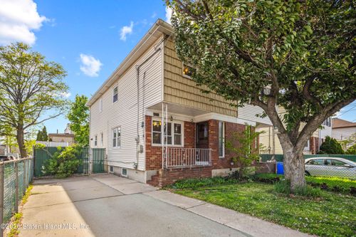 248 Mallory Avenue, Staten Island, NY, 10305 | Card Image
