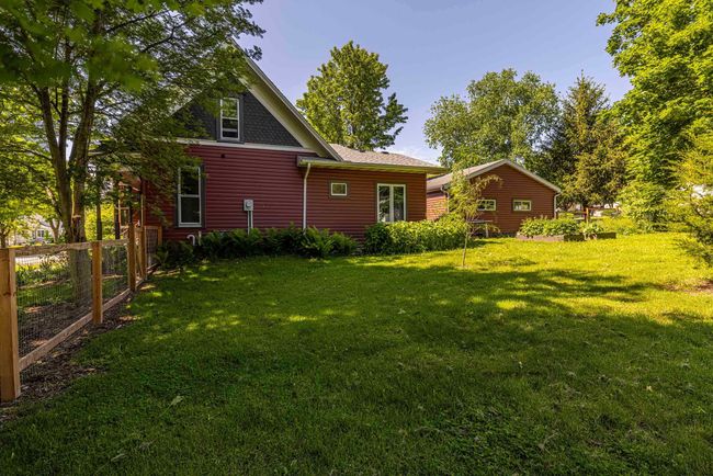 819 1st Street, House other with 2 bedrooms, 2 bathrooms and null parking in New Glarus WI | Image 41