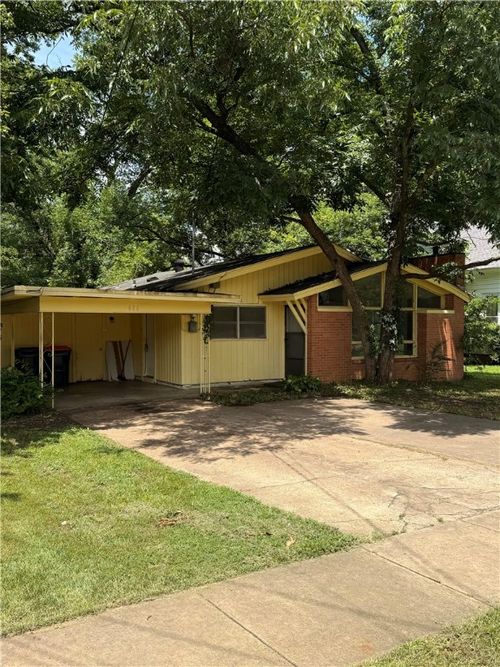 606 S Glenwood Ave, Russellville, AR, 72801-6020 | Card Image