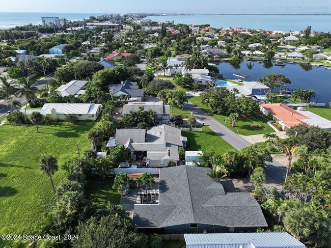 1445 Bay Shore Dr, House other with 3 bedrooms, 3 bathrooms and null parking in Cocoa Beach FL | Image 28