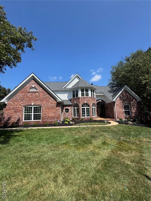 17643 Wildridge Dr, Wildwood, MO, 63005-4250 | Card Image