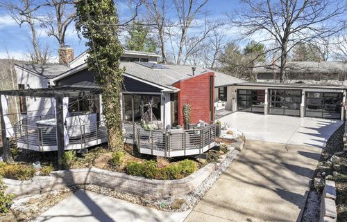 324 Mount Parnassus Dr, Granville, OH, 43023-1438 | Card Image