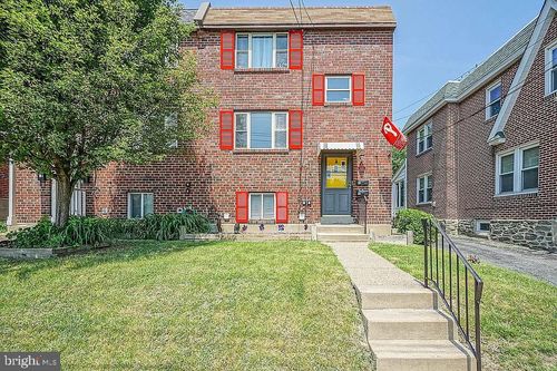 fl-1-829 Spruce St, COLLINGDALE, PA, 19023-3539 | Card Image