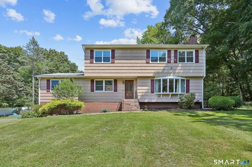 11 Olin Ct, Shelton, CT, 06484-1936 | Card Image