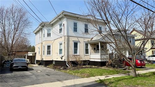 507 N Center St, East Syracuse, NY, 13057-2231 | Card Image