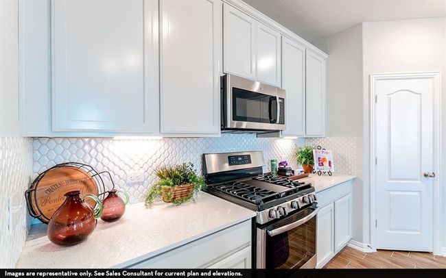 1726 Navigation Ln, House other with 3 bedrooms, 3 bathrooms and 2 parking in Angleton TX | Image 12