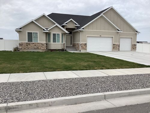 796 W Cherry Orchard Ln, Grantsville, UT, 84029-3736 | Card Image