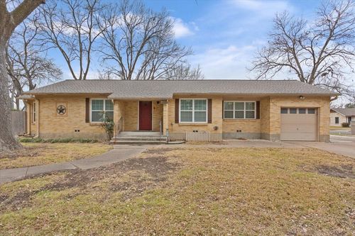 4101 Austin Ave, Waco, TX, 76710-7130 | Card Image