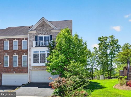 18563 Sierra Springs Sq, LEESBURG, VA, 20176-6859 | Card Image