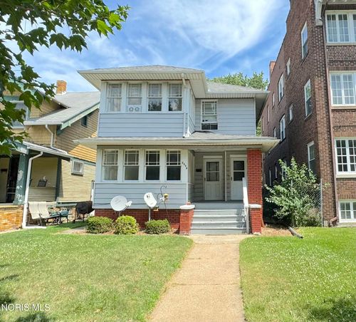 2558 Collingwood Boulevard, Toledo, OH, 43610 | Card Image