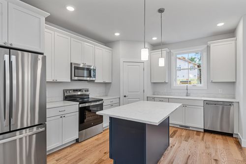 88 Rosewood Lane, Milton, VT, 05468 | Card Image