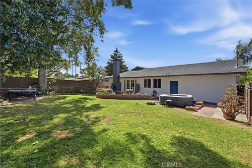 8916 Rayford, Los Angeles, CA, 90045 | Card Image