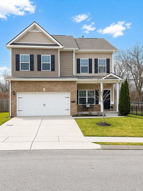 541 Burchell Ln, Columbia, TN, 38401-2988 | Card Image