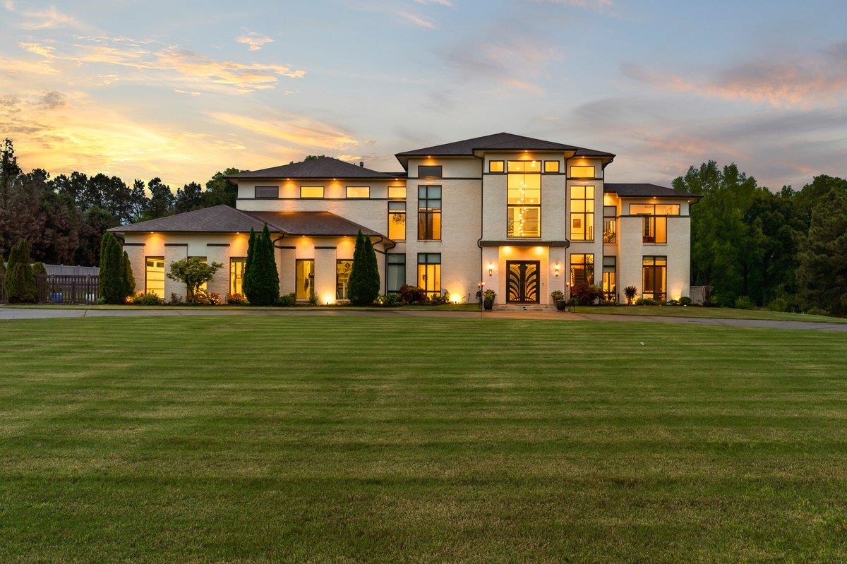 Legends Dr, Germantown, TN 38139