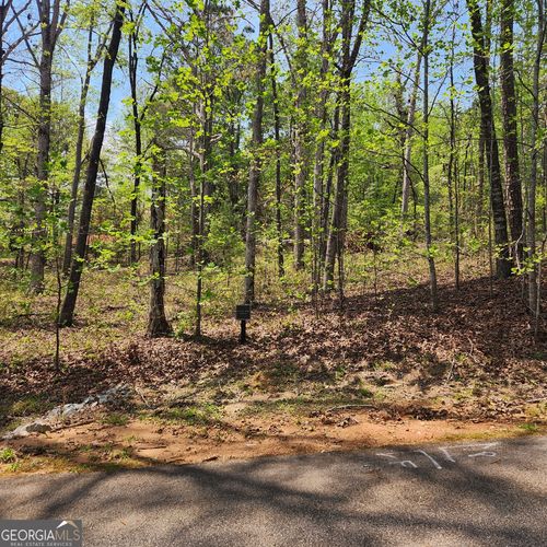86 Edgewater Trl S, Toccoa, GA, 30577-2567 | Card Image