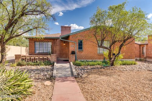 1824 E Edison St, Tucson, AZ, 85719-3722 | Card Image