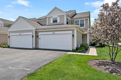 2804-2804 White Thorn Cir, Naperville, IL, 60564-4753 | Card Image