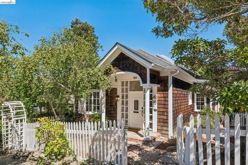 301 Tunnel Ave, Richmond, CA, 94801-3941 | Card Image