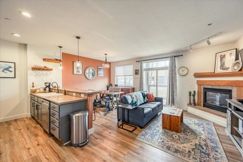 unit-b3-844 Blue River Pkwy, SILVERTHORNE, CO, 80498-8203 | Card Image