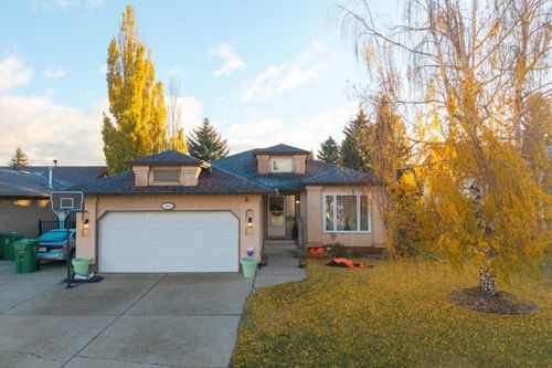 3805 58 Ave, Lloydminster, AB, T9V2P3 | Card Image