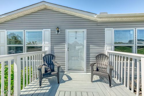 109 Lakeview Ln, Johnson City, TN, 37615-4043 | Card Image