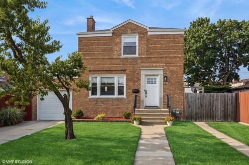 7812 W Altgeld St, Elmwood Park, IL, 60707-2434 | Card Image