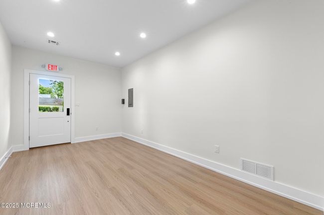 124 E River Rd, Home with 0 bedrooms, 0 bathrooms and 6 parking in Rumson NJ | Image 20