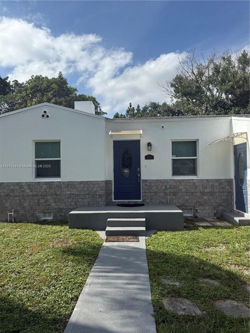studio-5636 Nw 4th Ave, Miami, FL, 33127-1530 | Card Image