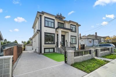 7980 15th Ave, House other with 10 bedrooms, 8 bathrooms and 7 parking in Burnaby BC | Image 2