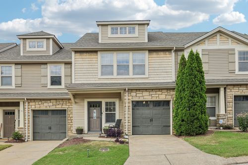 115 Stonecrest Dr, Nashville, TN, 37209-5235 | Card Image