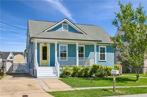 1819 Alexander Ave, Arabi, LA, 70032-1744 | Card Image