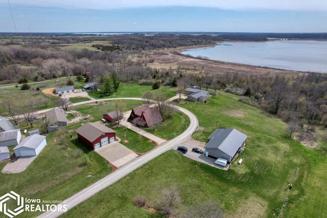 196 Lakeview Dr, House other with 3 bedrooms, 3 bathrooms and null parking in Melrose IA | Image 9