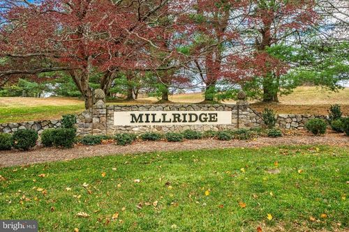 b-307 B000 Summit Drive, Bryn Mawr, PA, 19010 | Card Image