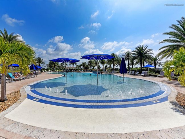 Resort-style pool | Image 56