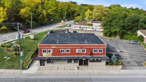 3904 Victoria Ave, Vineland, ON, L0R2C0 | Card Image