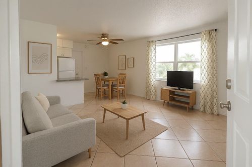 apt-12-1960 Ne 48th St, Pompano Beach, FL, 33064-6515 | Card Image