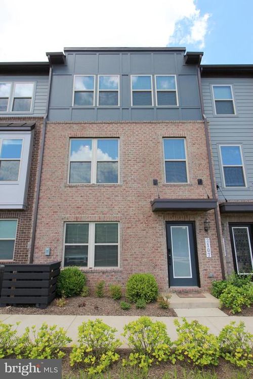 2107 Acadia Rd, HERNDON, VA, 20170-5539 | Card Image
