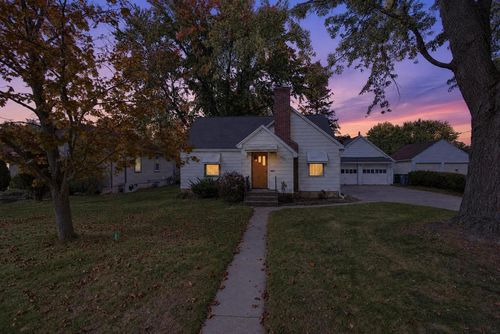1231 Monroe Street, WISCONSIN RAPIDS, WI, 54494 | Card Image