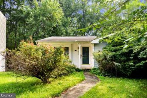 8406 Rainbow Bridge Ln, SPRINGFIELD, VA, 22153-2510 | Card Image