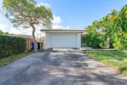 1641 Poinsettia Dr, Fort Lauderdale, FL, 33305-3263 | Card Image