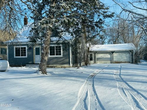 302 Ellsworth St, Luverne, ND, 58056-9004 | Card Image