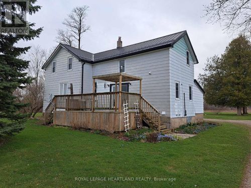 39132 Mount Carmel Dr, Crediton, ON, N0M1M0 | Card Image