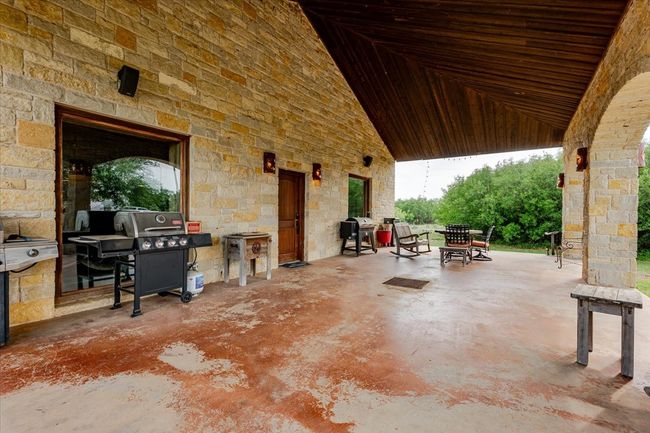 View of patio / terrace with area for grilling | Image 8