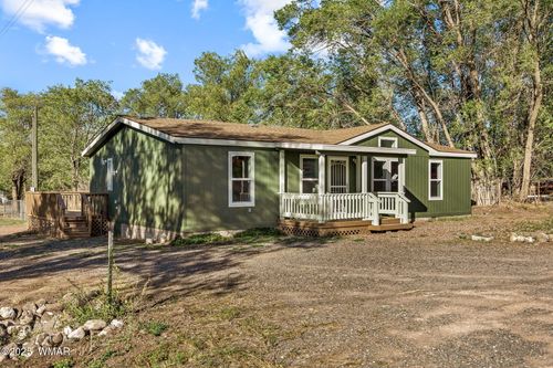 40 E 3rd St, Eagar, AZ, 85925-9024 | Card Image